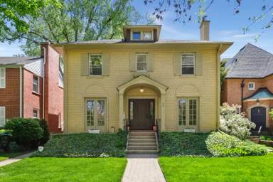 Main picture of 108 Girard Ave