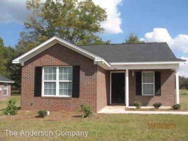 Main picture of 202 Glade Ln