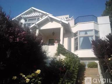 Main picture of 235 Pacific Ave