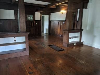 Main picture of 1841 Morro St