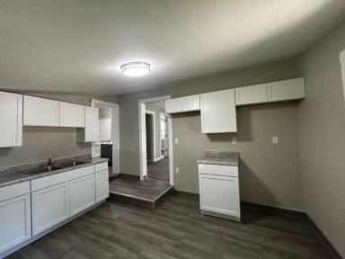 Main picture of 1130 Douglas Ave