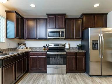 Main picture of 508 Hobkirks Pl