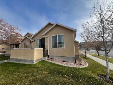 Main picture of 402 E Brigham Rd