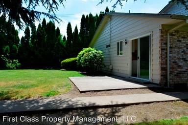Main picture of 2729 Maywood Dr