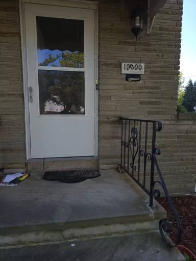Main picture of 19000 Lake Shore Blvd