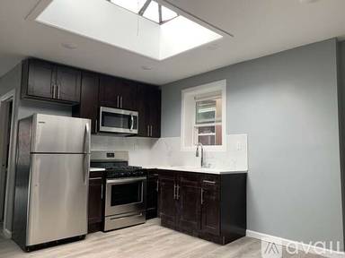 Main picture of 105 William St