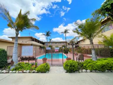 Main picture of Courtyard Apartments