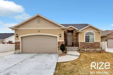 Main picture of 24 E Hanauer Pl