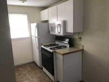 Main picture of 107 University Ave