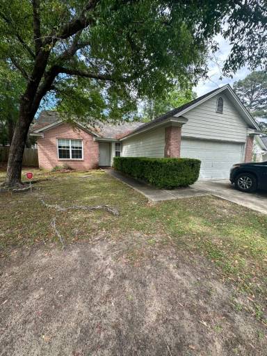 Main picture of 2512 Patsy Ann Ln