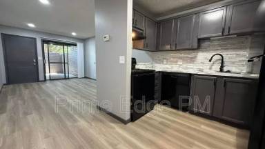 Main picture of 1121 N 28th St