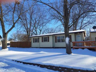 Main picture of 4819 Western Ave