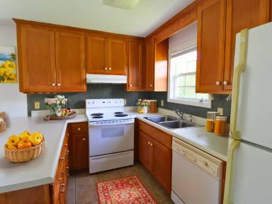 Main picture of 701 Jappy Akins Rd