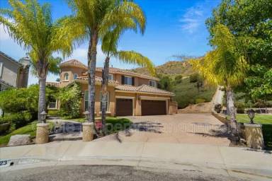 Main picture of 28623 Gabrial Pl