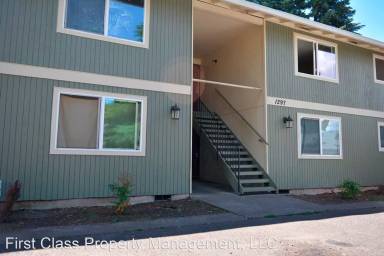Main picture of 1297 S Ivy St