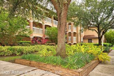 Main picture of 14036 Fairway Island Dr