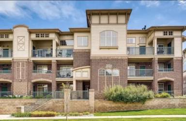 Main picture of 3852 S Dallas St