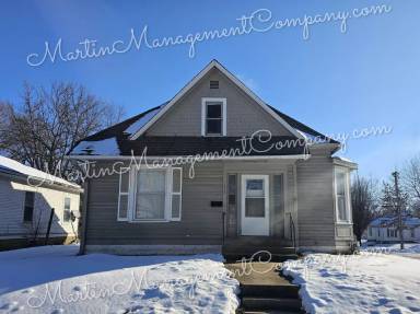 Main picture of 1325 S Carr Ave