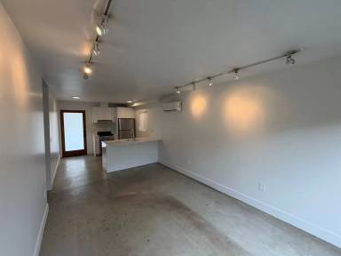 Main picture of 3623 Bellevue Ave