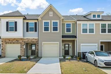 Main picture of 85 Begonia St