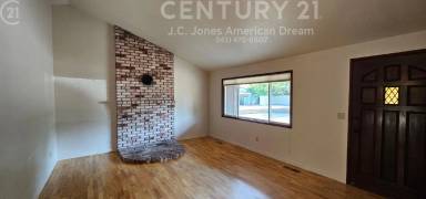Main picture of 144 Belindy Cir