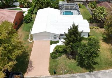 Main picture of 11261 NW 42nd St