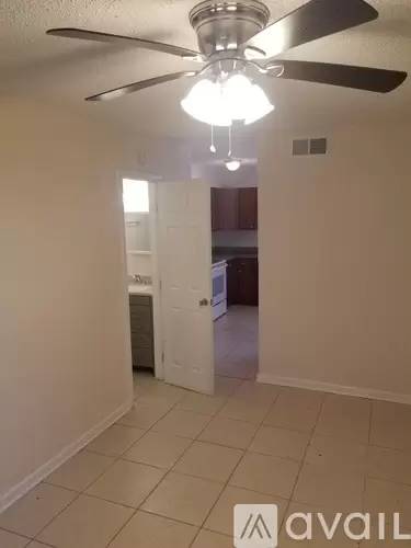 Main picture of 7861 Symmes Ave