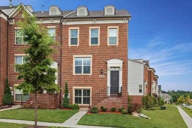 Main picture of 13301 Tivoli Lake Blvd