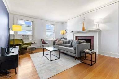 Main picture of 478 Beacon St