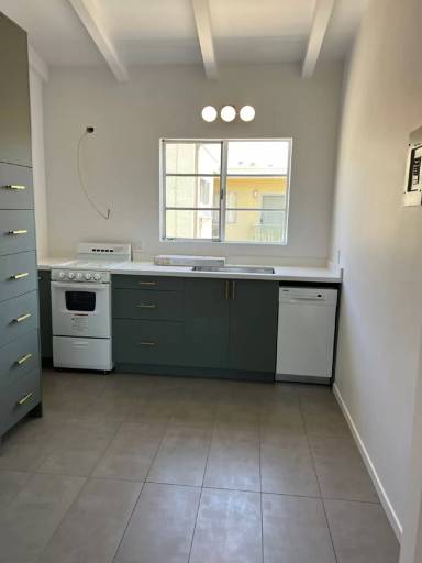 Main picture of 6415 Pollard St