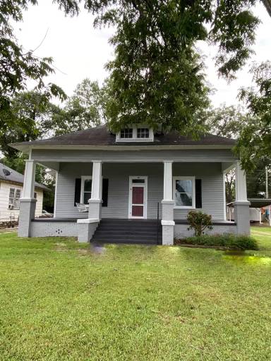 Main picture of 612 E 12th Ave