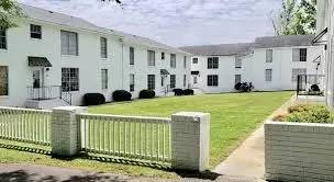 Main picture of 1 Eumar Ct NW