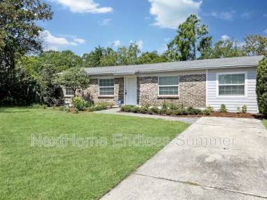 Main picture of 115 Dolphin Blvd E
