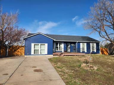 Main picture of 11491 N Settlers Dr