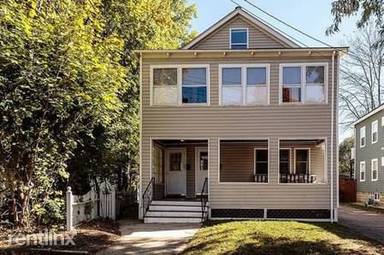 Main picture of 71 Dartmouth St