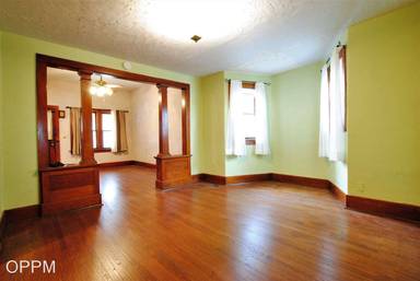 Main picture of 713 Hickory St