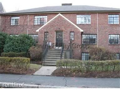 Main picture of 26 Richardson St