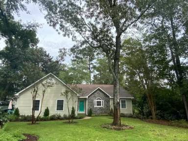 Main picture of 712 11th Ave N