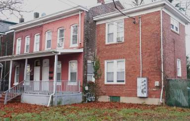 Main picture of 805 Prospect St
