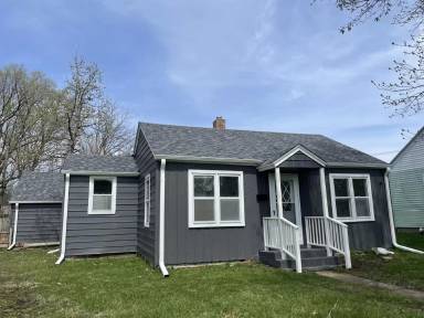 Main picture of 124 Sheridan Dr