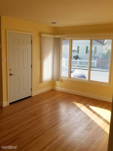 Main picture of 340 43rd St