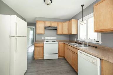 Main picture of 1238 Spruce Tree Ln