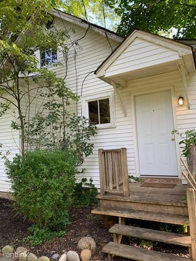 Main picture of 946 Washington Valley Rd