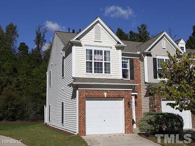 Main picture of 7042 Racine Way