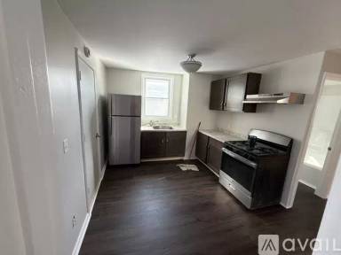 Main picture of 215 Sheridan Ave