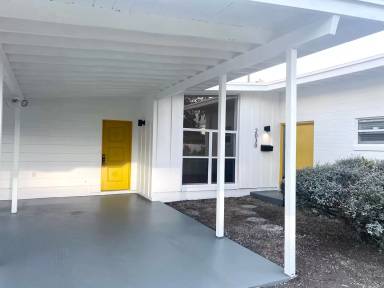 Main picture of 2030 W Amelia St