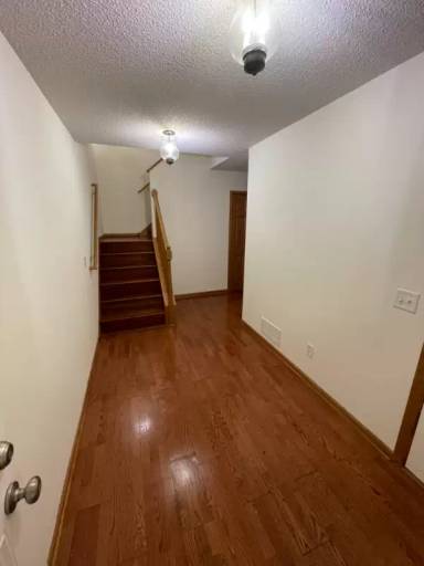 Main picture of 6730 Meadow Grass Ln S