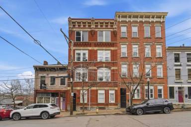 Main picture of 1325 Pendleton St