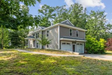 Main picture of 61 Julian Huxley Ln