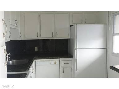 Main picture of N Country Club Dr